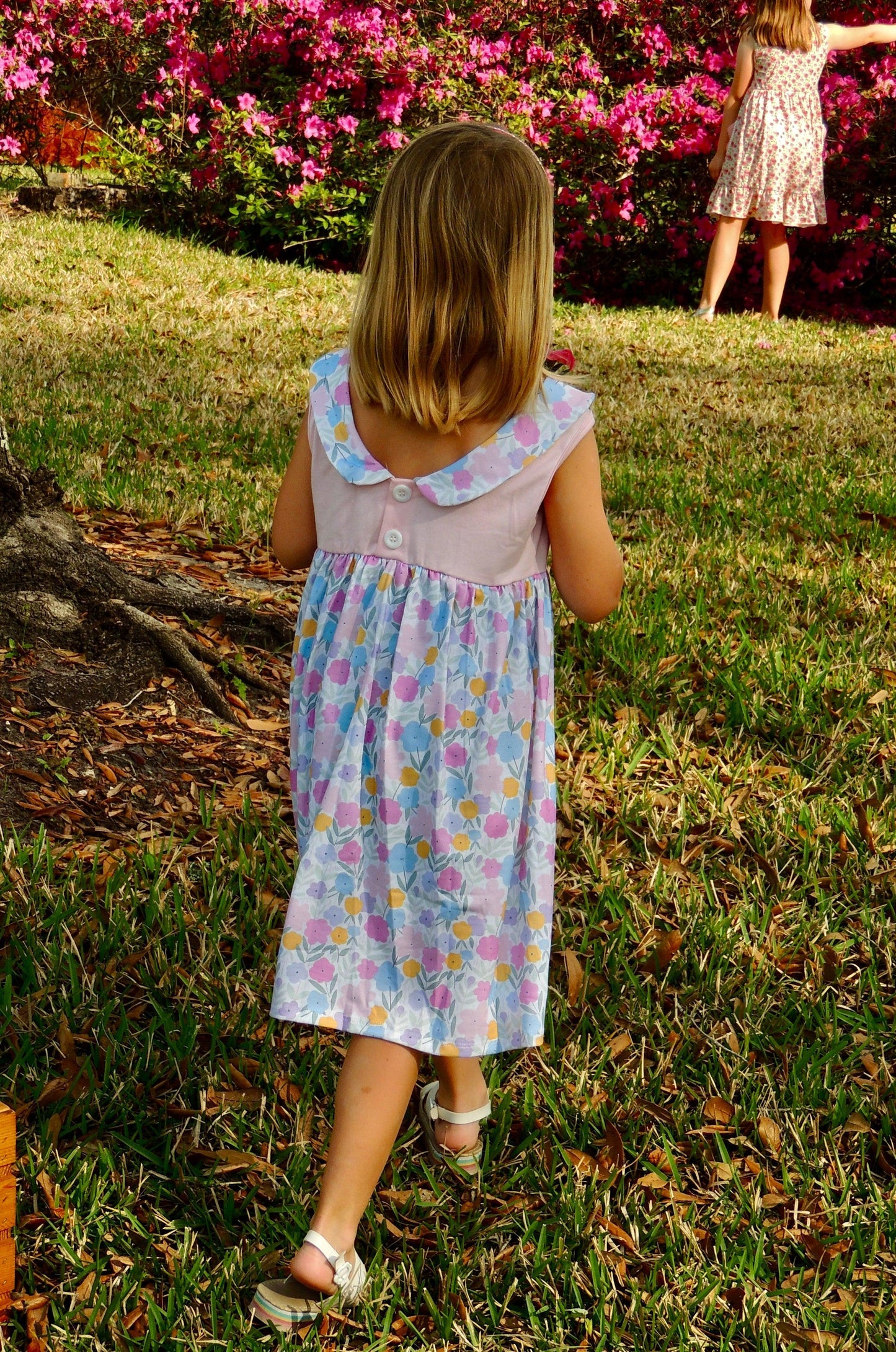 POPPY - Girls Smocked Floral Print Ruffle Dress - Lele & Co